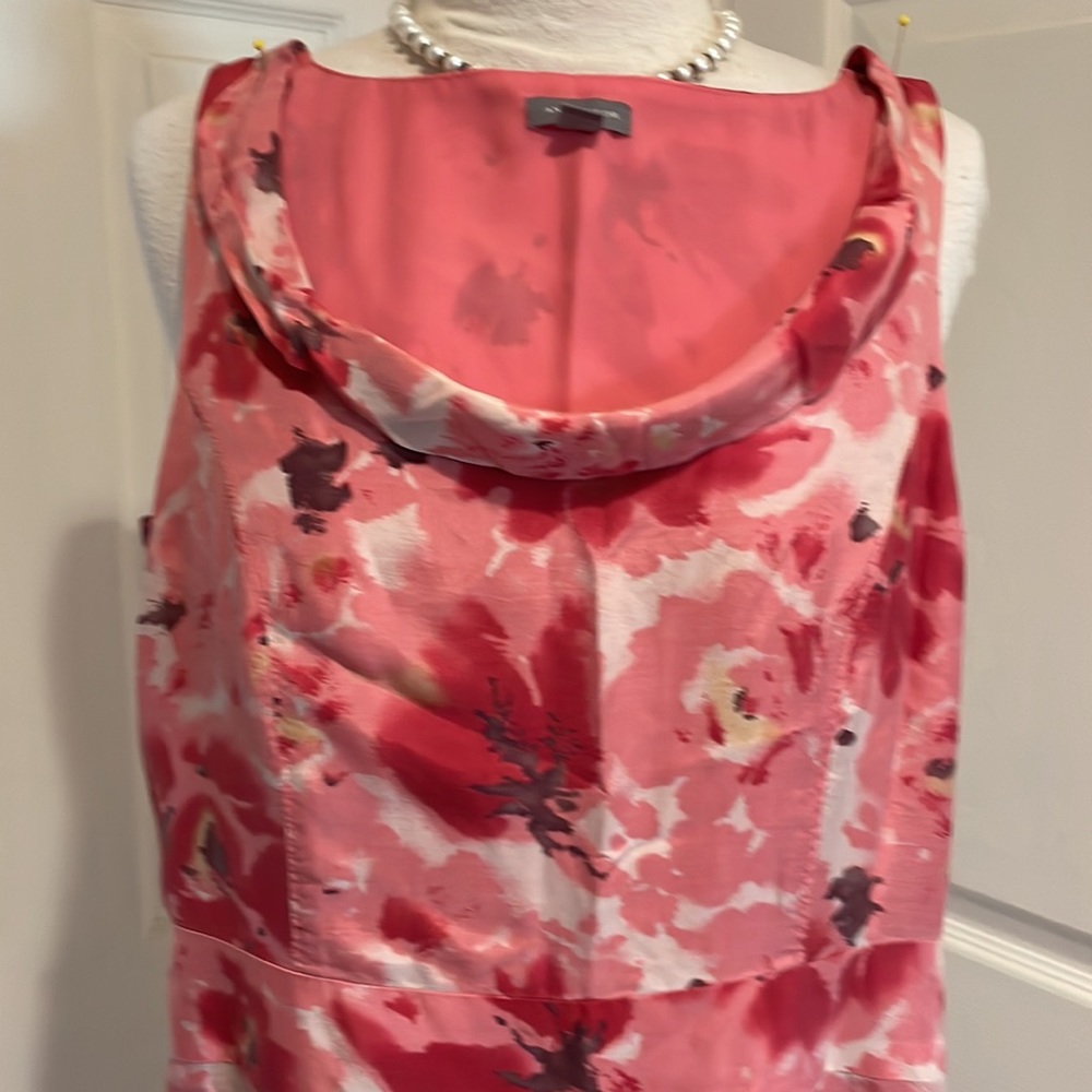 Ann Taylor - Picture 2 of 5